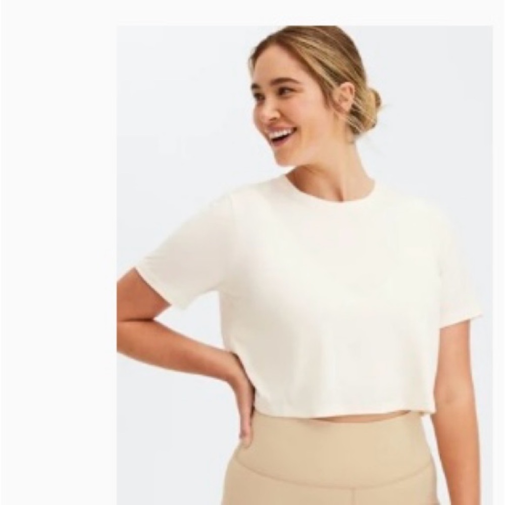 FABLETICS White Cropped T-Shirt